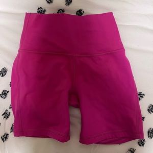 RARE Sonic pink 6” align shorts size 4